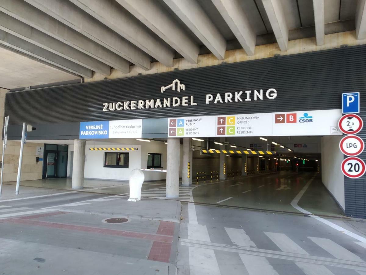 Bratislava Center, River Front, Private Parking Included מראה חיצוני תמונה